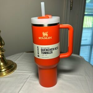 40 oz Tiger Lily Stanley H20 Quencher